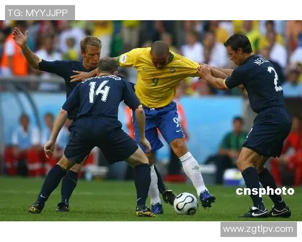 西班牙马德里足球明星的辉煌历程与未来展望解析